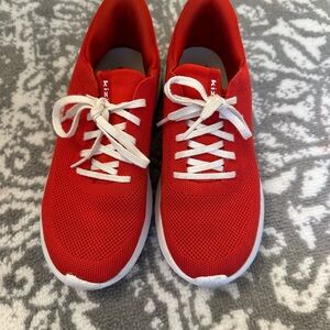 Red Kizik shoes youth 4Y
